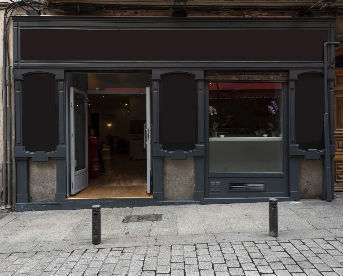 Tavern exterior in daylight